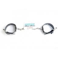 Fetish Boss Series Handcuffs with studs 4 cm