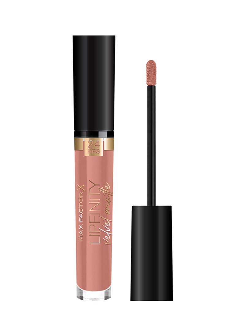 Lipfinity Velvet Matte matowa pomadka do ust w płynie 040 Luxe Nude 3.5ml